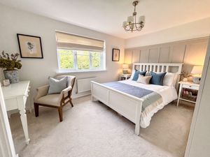 Photo 21- click for photo gallery